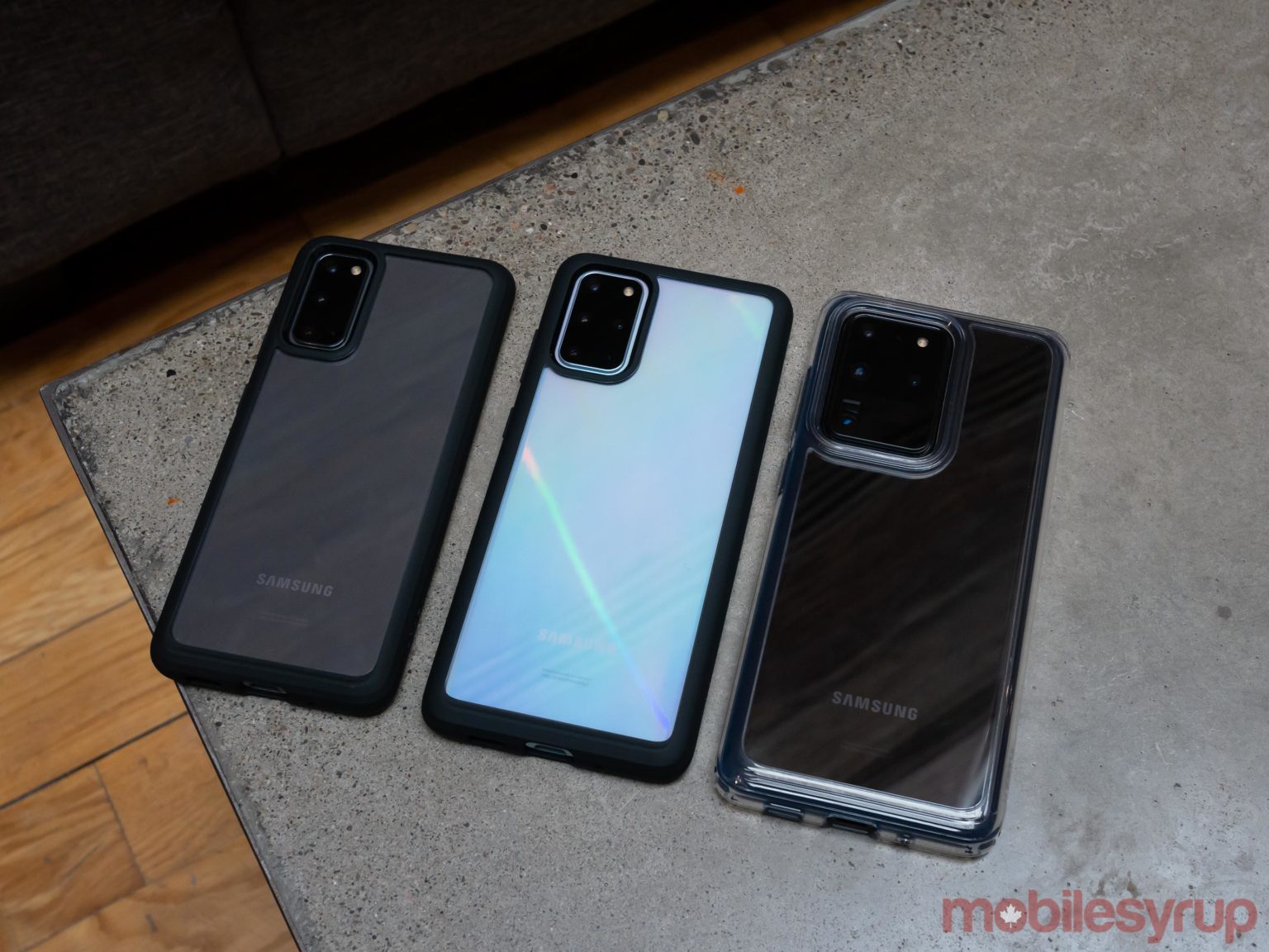 spigen s20 ultra hybrid crystal