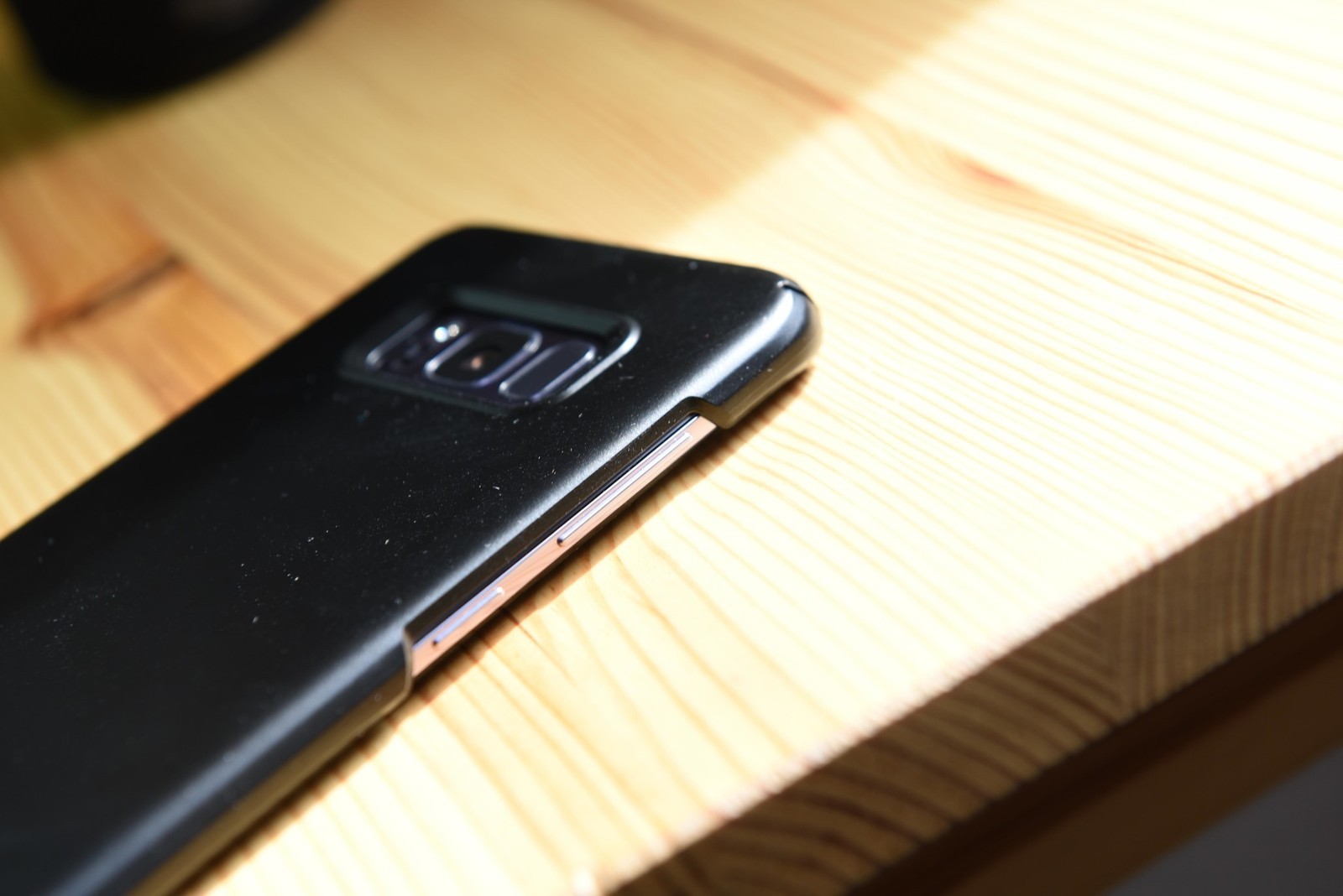 spigen s8